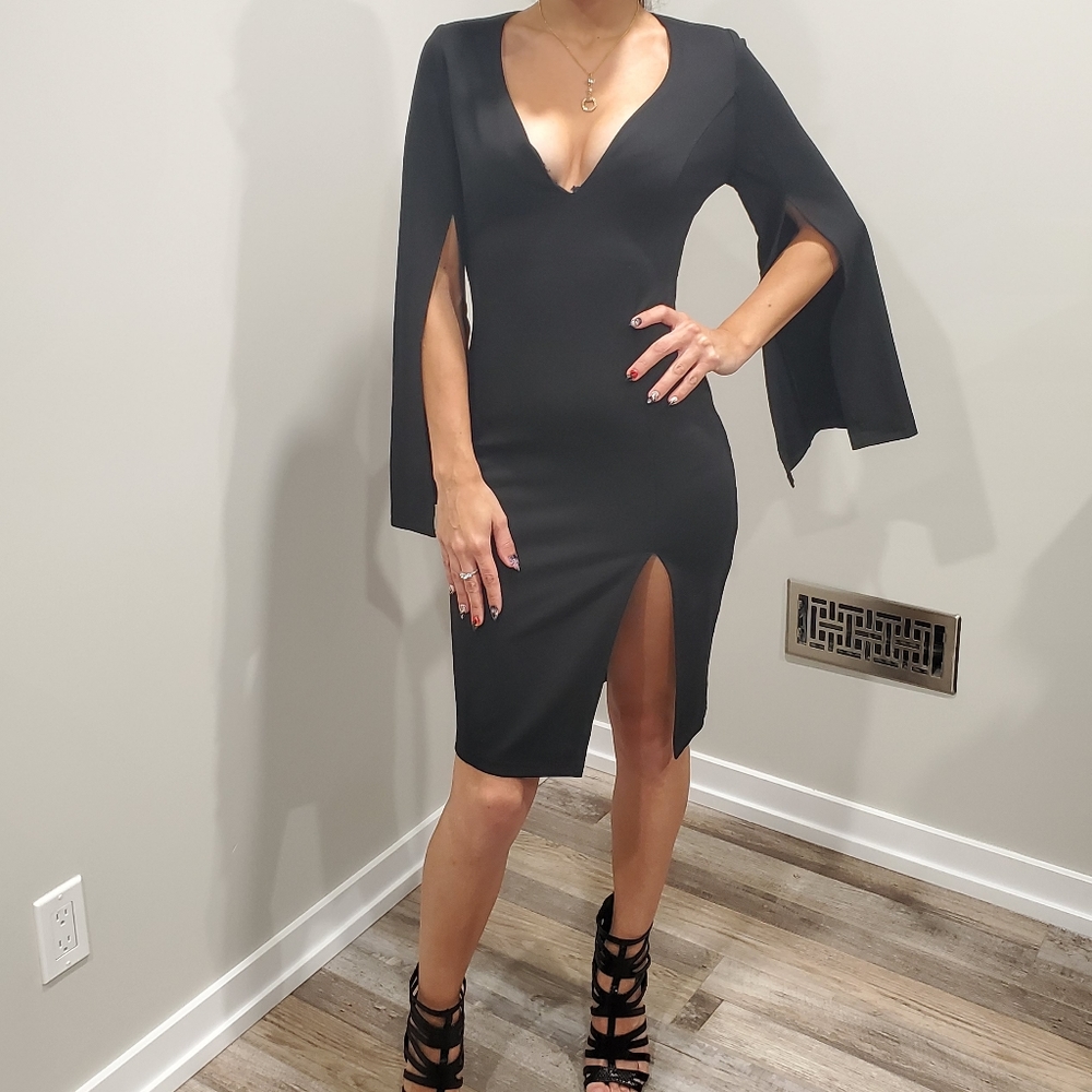 Little black dress - Picture 1 of 7